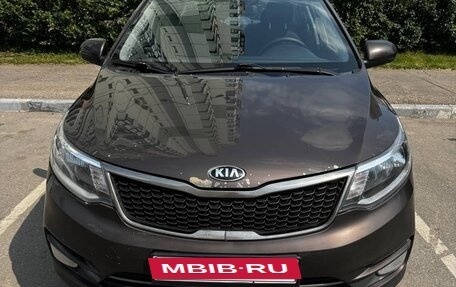 KIA Rio III рестайлинг, 2015 год, 820 000 рублей, 5 фотография