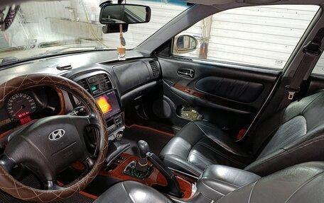 Hyundai Sonata IV рестайлинг, 2005 год, 500 000 рублей, 23 фотография