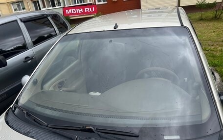 Ford Focus IV, 2000 год, 255 000 рублей, 2 фотография