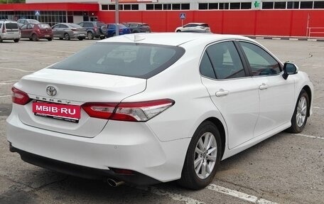 Toyota Camry, 2020 год, 2 650 000 рублей, 13 фотография