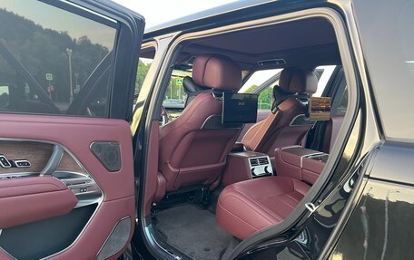 Land Rover Range Rover IV рестайлинг, 2022 год, 25 000 000 рублей, 32 фотография