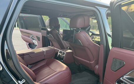 Land Rover Range Rover IV рестайлинг, 2022 год, 25 000 000 рублей, 34 фотография