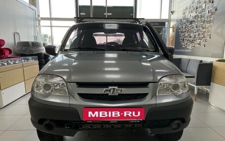 Chevrolet Niva I рестайлинг, 2012 год, 395 000 рублей, 2 фотография