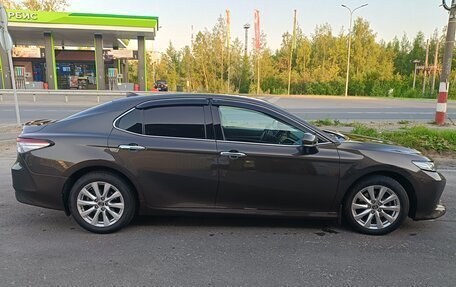 Toyota Camry, 2018 год, 3 000 000 рублей, 4 фотография