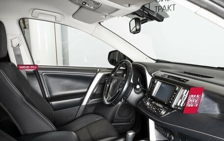 Toyota RAV4, 2019 год, 3 052 800 рублей, 4 фотография
