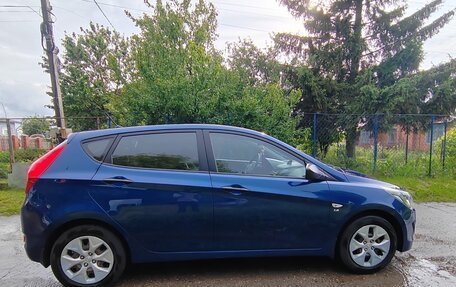 Hyundai Solaris II рестайлинг, 2015 год, 855 000 рублей, 8 фотография