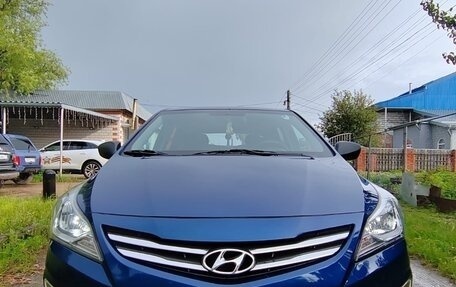 Hyundai Solaris II рестайлинг, 2015 год, 855 000 рублей, 7 фотография
