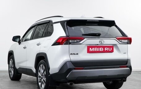 Toyota RAV4, 2020 год, 3 696 040 рублей, 2 фотография