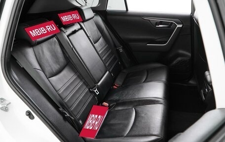 Toyota RAV4, 2020 год, 3 696 040 рублей, 7 фотография