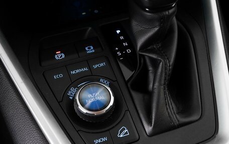 Toyota RAV4, 2020 год, 3 696 040 рублей, 20 фотография