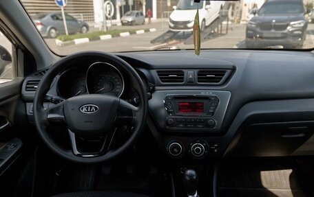 KIA Rio III рестайлинг, 2013 год, 555 000 рублей, 6 фотография