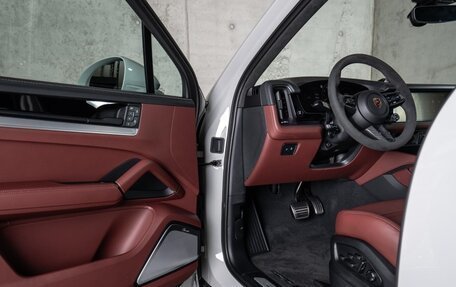Porsche Cayenne III, 2025 год, 20 700 000 рублей, 10 фотография