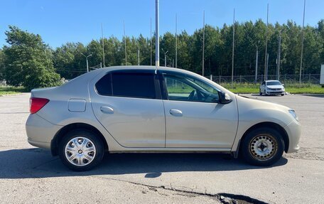 Renault Logan II, 2016 год, 650 000 рублей, 13 фотография