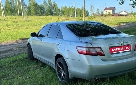 Toyota Camry, 2006 год, 700 000 рублей, 7 фотография