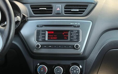 KIA Rio III рестайлинг, 2016 год, 1 085 000 рублей, 17 фотография