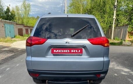 Mitsubishi Pajero Sport II рестайлинг, 2011 год, 1 480 000 рублей, 4 фотография