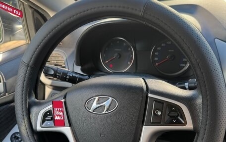 Hyundai Solaris II рестайлинг, 2013 год, 875 000 рублей, 5 фотография