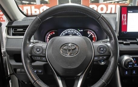 Toyota RAV4, 2021 год, 3 398 000 рублей, 17 фотография