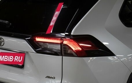 Toyota RAV4, 2021 год, 3 398 000 рублей, 26 фотография