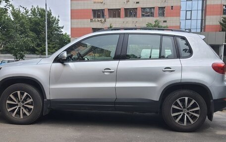Volkswagen Tiguan I, 2013 год, 1 450 000 рублей, 2 фотография