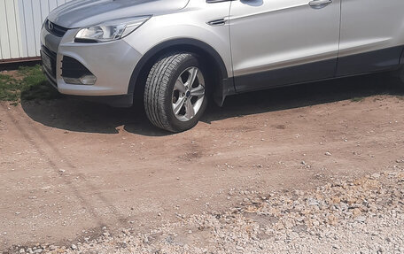 Ford Kuga III, 2014 год, 999 000 рублей, 16 фотография