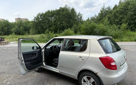 Skoda Fabia II, 2013 год, 380 000 рублей, 3 фотография