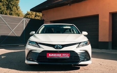 Toyota Camry, 2024 год, 3 250 000 рублей, 1 фотография