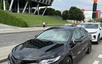 Toyota Camry, 2018 год, 2 800 000 рублей, 1 фотография