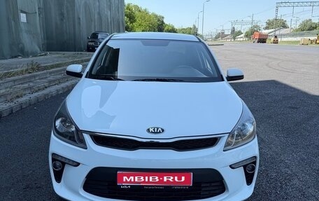 KIA Rio IV, 2018 год, 1 850 000 рублей, 1 фотография