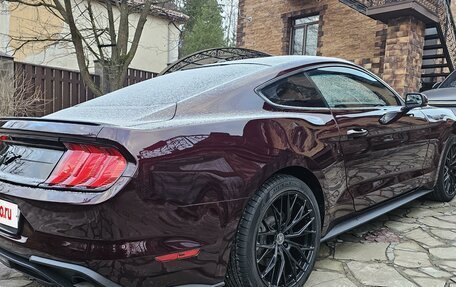 Ford Mustang VI рестайлинг, 2018 год, 2 200 000 рублей, 7 фотография