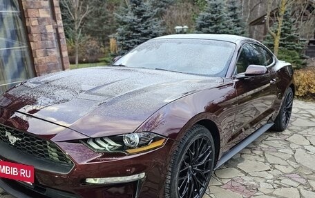 Ford Mustang VI рестайлинг, 2018 год, 2 200 000 рублей, 9 фотография