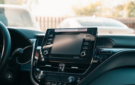 Toyota Camry, 2024 год, 3 250 000 рублей, 9 фотография