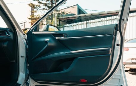 Toyota Camry, 2024 год, 3 250 000 рублей, 16 фотография