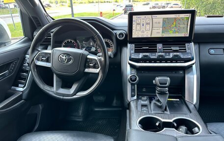 Toyota Land Cruiser, 2023 год, 14 500 000 рублей, 13 фотография