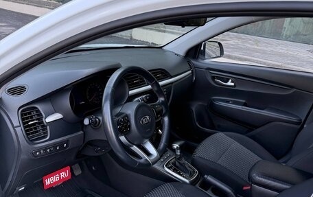 KIA Rio IV, 2018 год, 1 850 000 рублей, 9 фотография