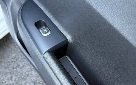 KIA Rio IV, 2018 год, 1 850 000 рублей, 16 фотография