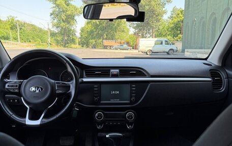 KIA Rio IV, 2018 год, 1 850 000 рублей, 21 фотография