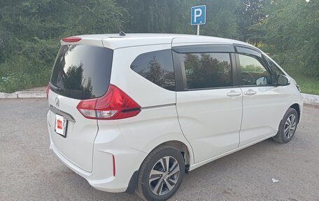 Honda Freed II, 2020 год, 1 630 000 рублей, 8 фотография