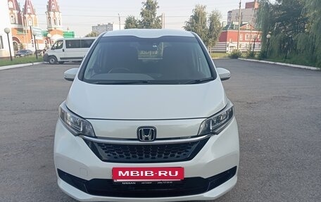 Honda Freed II, 2020 год, 1 630 000 рублей, 3 фотография