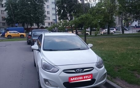 Hyundai Solaris II рестайлинг, 2013 год, 560 000 рублей, 6 фотография
