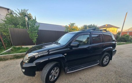 Toyota Land Cruiser Prado 120 рестайлинг, 2008 год, 1 750 000 рублей, 3 фотография