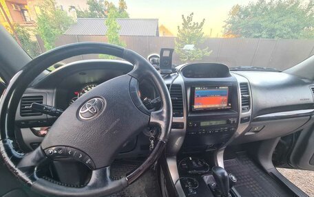 Toyota Land Cruiser Prado 120 рестайлинг, 2008 год, 1 750 000 рублей, 7 фотография