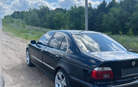 BMW 5 серия, 1998 год, 520 000 рублей, 1 фотография