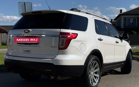 Ford Explorer VI, 2012 год, 1 800 000 рублей, 5 фотография