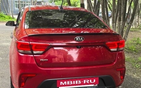 KIA Rio IV, 2017 год, 1 050 000 рублей, 3 фотография