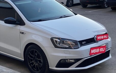 Volkswagen Polo VI (EU Market), 2017 год, 1 460 000 рублей, 2 фотография