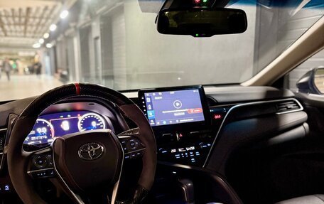 Toyota Camry, 2023 год, 3 790 000 рублей, 10 фотография