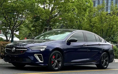 Buick Regal VI, 2021 год, 1 600 000 рублей, 1 фотография