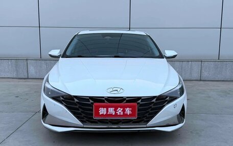 Hyundai Elantra, 2021 год, 1 400 000 рублей, 2 фотография