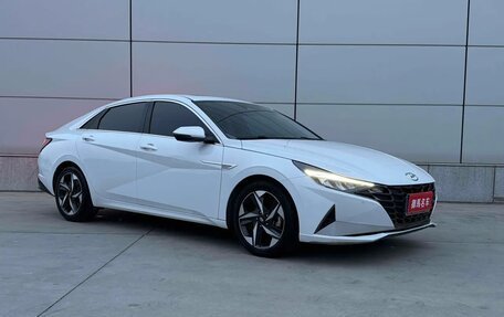Hyundai Elantra, 2021 год, 1 400 000 рублей, 3 фотография